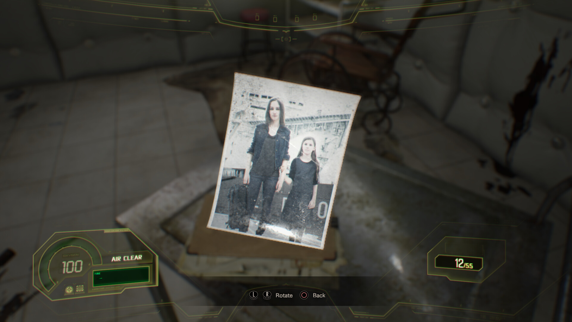 Mia Winters and Eveline